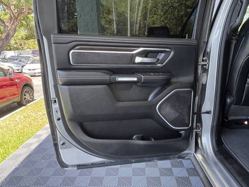 Used 2025 RAM 1500 Laramie AWD/4WD image 21