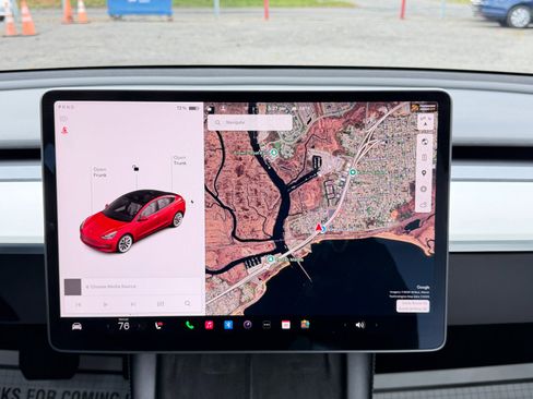 Used 2022 Tesla Model 3 Long Range image 18