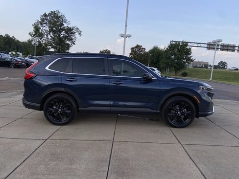 Used 2023 Honda CR-V Sport Touring image 13