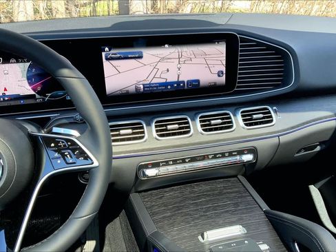 New 2026 Mercedes-Benz GLE 450 4MATIC image 6