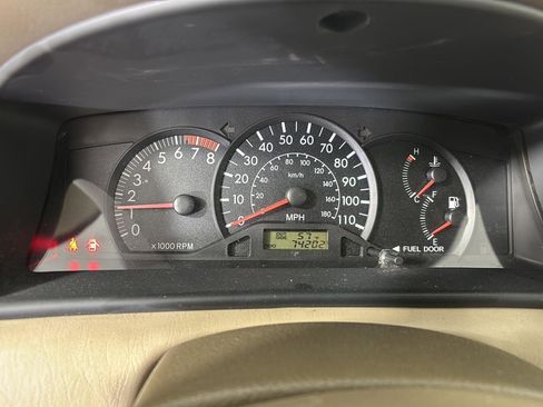 Used 2006 Toyota Corolla CE FWD image 3