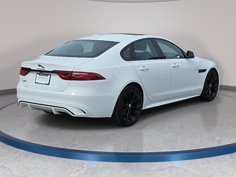 Used 2023 Jaguar XF R-Dynamic SE AWD/4WD image 5