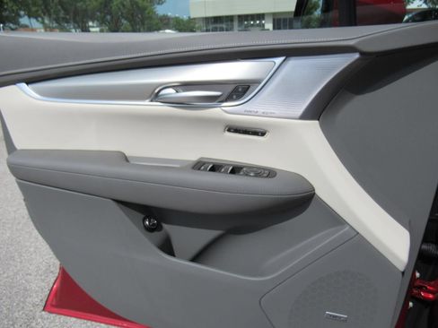 New 2026 Cadillac XT5 Premium Luxury AWD/4WD image 23