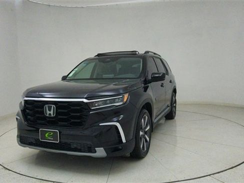 Used 2023 Honda Pilot Touring image 68