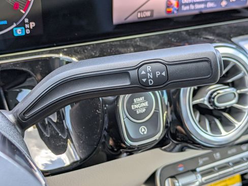 New 2025 Mercedes-Benz GLA 250 250 image 28