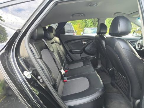 Used 2012 Hyundai Tucson GLS FWD image 13