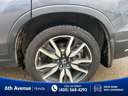 Used 2019 Honda Pilot Touring image 10