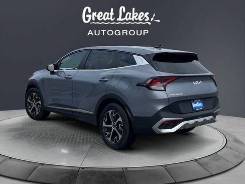 Used 2023 Kia Sportage EX FWD image 3