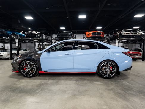 Used 2023 Hyundai Elantra N FWD image 3