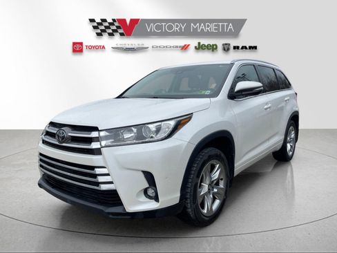Used 2019 Toyota Highlander Limited image 1
