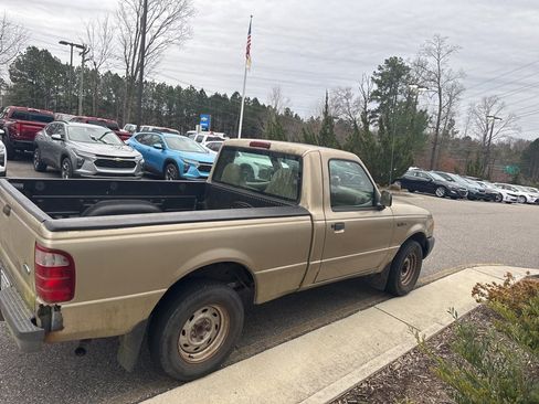 Used 2002 Ford Ranger 2WD Regular Cab image 4