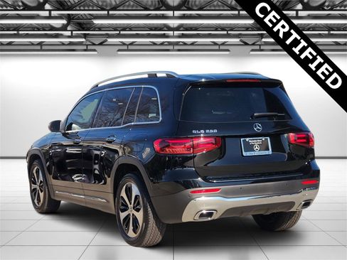 Certified 2025 Mercedes-Benz GLB 250 image 9