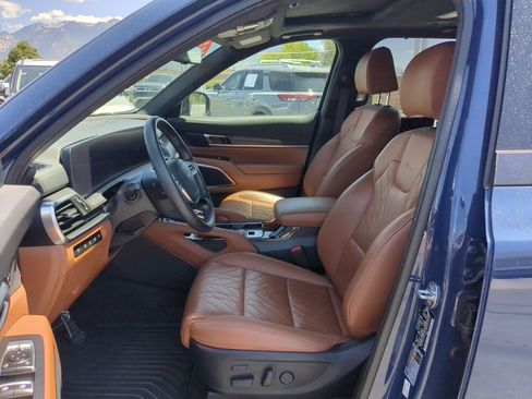 Certified 2024 Kia Telluride SX Prestige X-Line AWD/4WD image 25