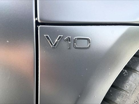 Used 2011 Audi R8 V10 AWD/4WD image 9