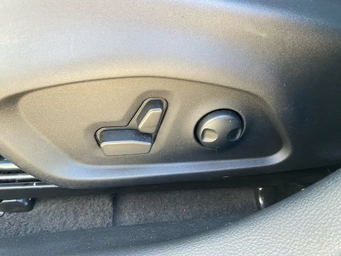 Certified 2025 Jeep Compass Limited AWD/4WD image 22
