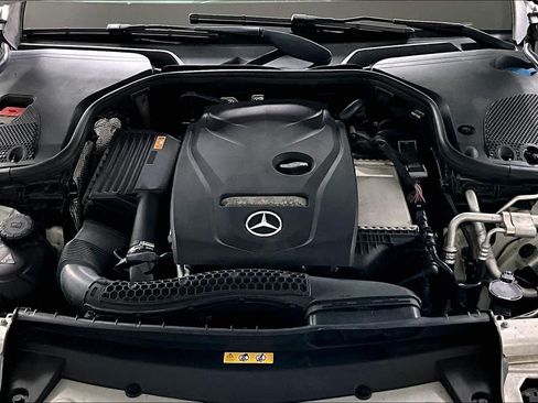 Certified 2017 Mercedes-Benz E 300 4MATIC image 30