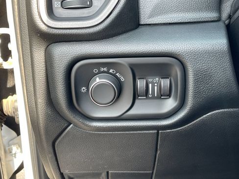 Used 2019 RAM 3500 Tradesman AWD/4WD image 27
