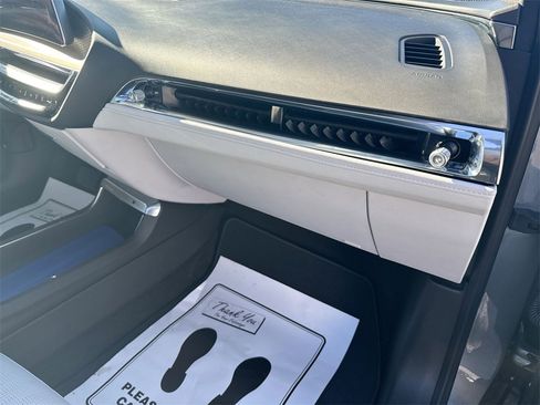 Used 2024 Cadillac Lyriq Luxury image 35