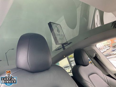 Used 2021 Tesla Model Y Long Range AWD/4WD image 68