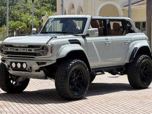 Used 2024 Ford Bronco Raptor w/ Interior Carbon Fiber Pack 6 image 9