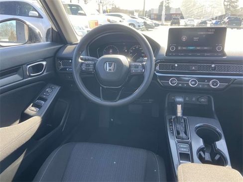 Used 2025 Honda Civic LX image 11