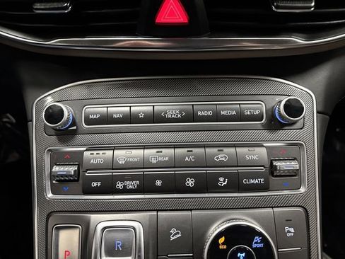 Used 2023 Hyundai Santa Fe SEL Premium image 22