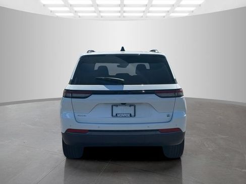 New 2026 Jeep Grand Cherokee Limited AWD/4WD image 6