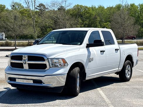 Used 2023 RAM 1500 Classic SLT w/ Trailer & Traction Group image 3