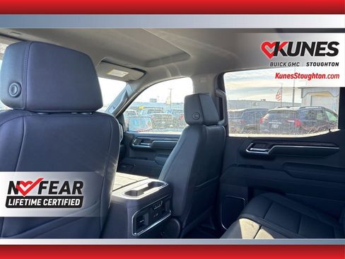 New 2026 GMC Sierra 1500 SLT w/ SLT Premium Plus Package image 40