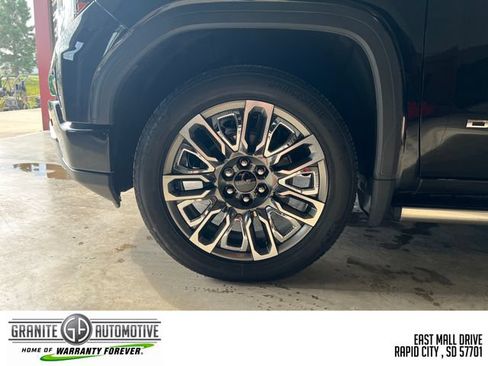 Used 2024 GMC Sierra 1500 Denali Ultimate AWD/4WD image 28