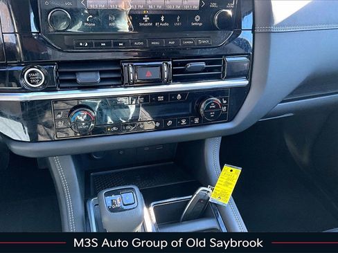 Certified 2023 Nissan Pathfinder Platinum w/ Lighting Package (N92) image 15