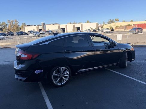 Used 2019 Honda Clarity Plug-In Hybrid image 8