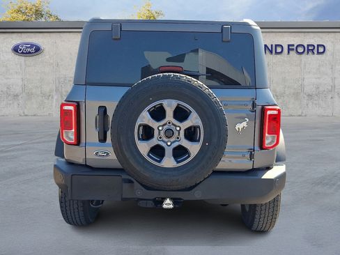 Used 2024 Ford Bronco Big Bend AWD/4WD image 5