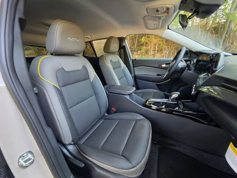 New 2026 Chevrolet Trax ACTIV w/ Driver Confidence Package FWD image 11
