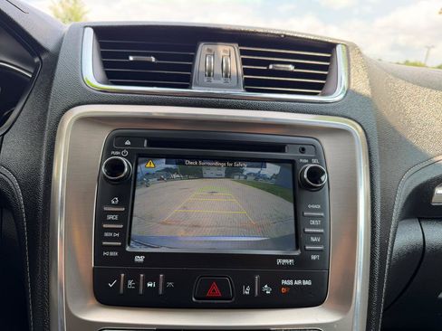 Used 2015 GMC Acadia Denali AWD/4WD image 15
