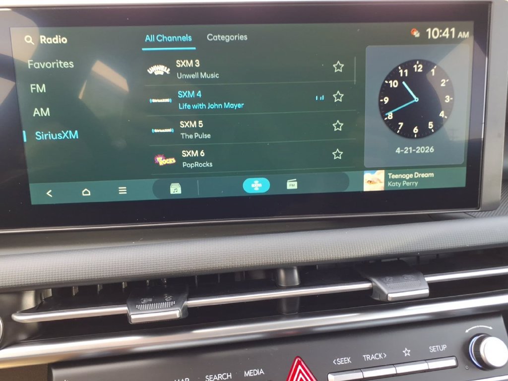 Certified 2026 Hyundai Tucson SE FWD image 21
