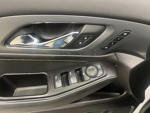 Used 2018 Chevrolet Traverse Premier image 30