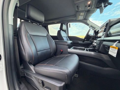 New 2026 Ford F250 Lariat w/ Black Appearance Package image 61