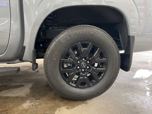 New 2026 Nissan Frontier SV AWD/4WD image 11