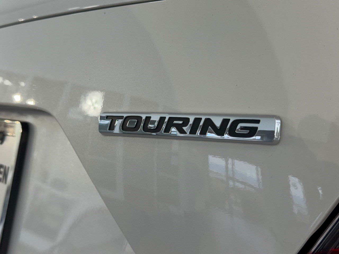 Used 2019 Honda Civic Touring image 31