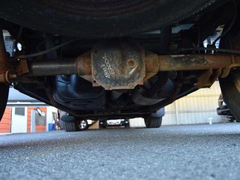 Used 2008 Nissan Frontier SE w/ SE Value Truck Pkg image 51