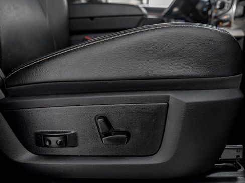 Used 2016 RAM 3500 Laramie image 34