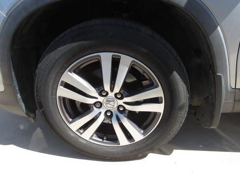Used 2017 Honda Pilot EX-L image 5