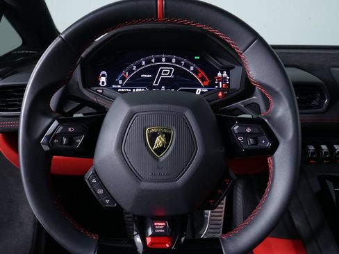 Used 2023 Lamborghini Huracan Tecnica RWD image 19