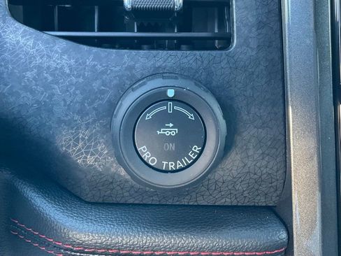 Certified 2024 Ford Expedition Limited image 74