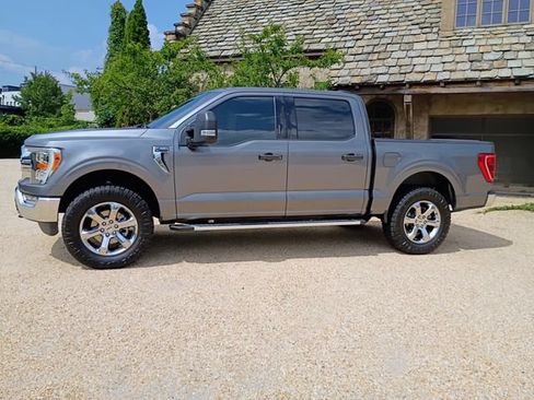 Used 2022 Ford F150 XLT w/ Equipment Group 302A High AWD/4WD image 6