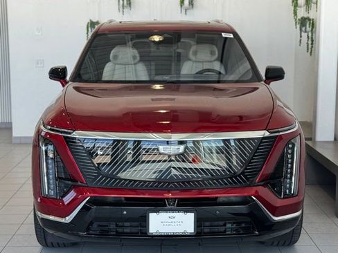 New 2026 Cadillac Vistiq Luxury AWD/4WD image 36