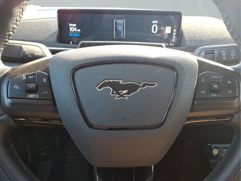 Used 2023 Ford Mustang Mach-E Select image 12