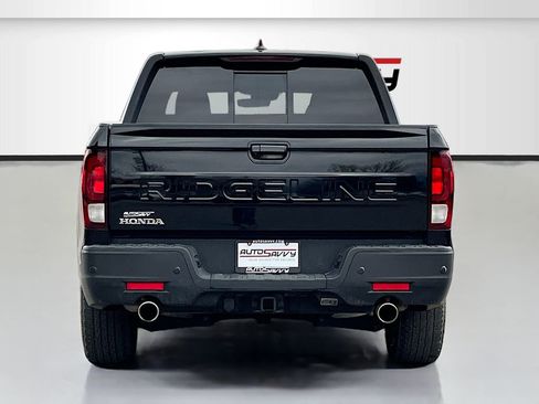 Used 2024 Honda Ridgeline Black Edition image 6