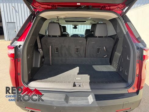 Used 2019 Chevrolet Traverse RS w/ LPO, Floor Liner Package AWD/4WD image 26